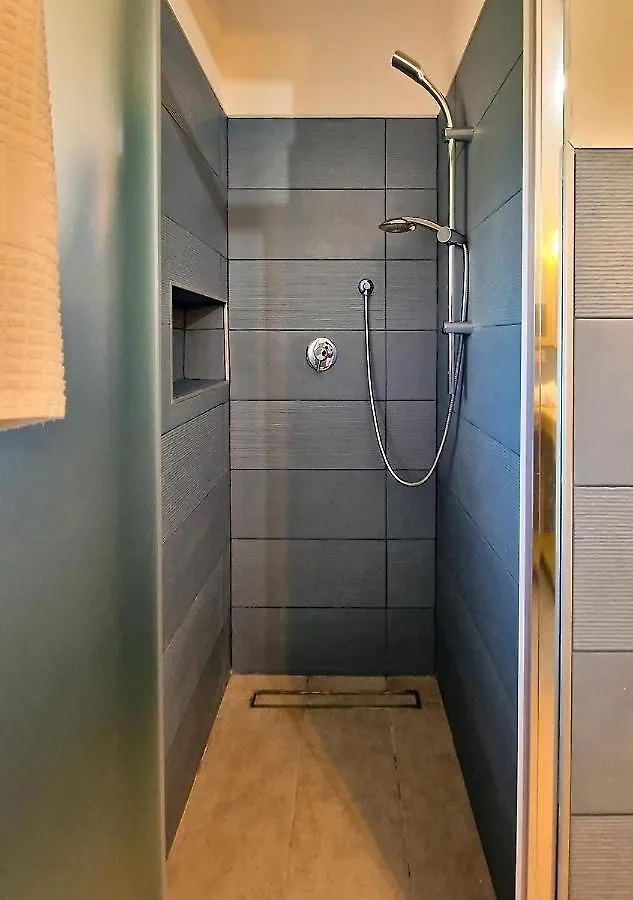 Pgs Immobiliare - Villino Marinella Villetta Indipendente Con Terrazza E Posto Auto Privato La Maddalena 0*, La Maddalena (Sassari) Italia