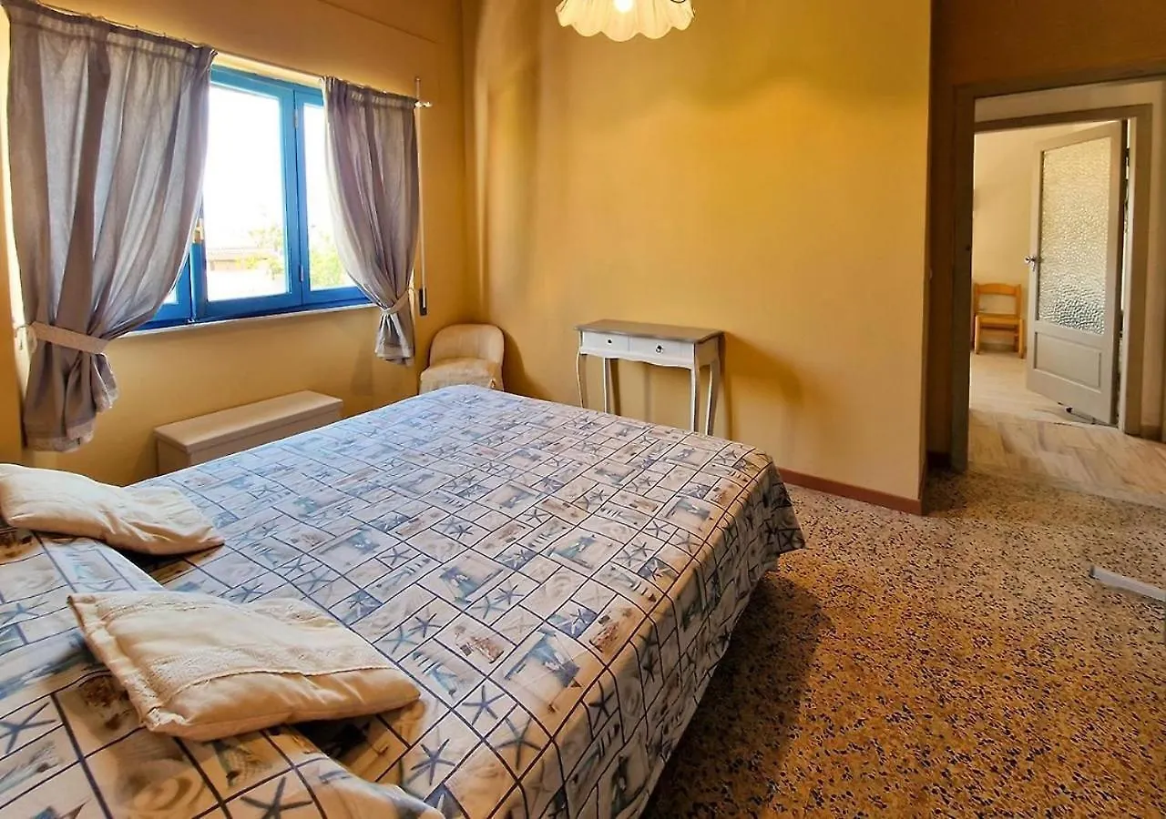 Pgs Immobiliare - Villino Marinella Villetta Indipendente Con Terrazza E Posto Auto Privato La Maddalena Appartamento